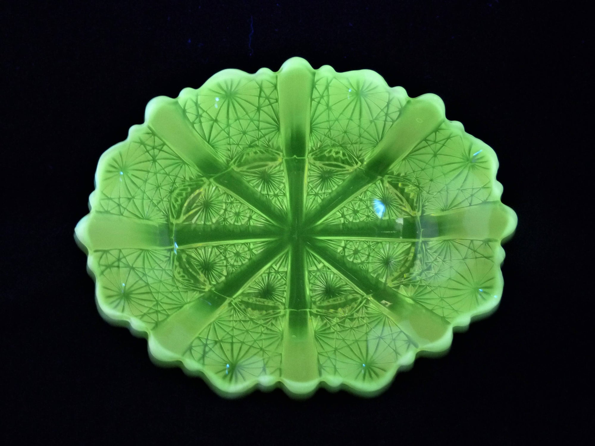 Uranium Glass Bowl, Davidson Primrose Pearline Glass, "Lady Chippendale"